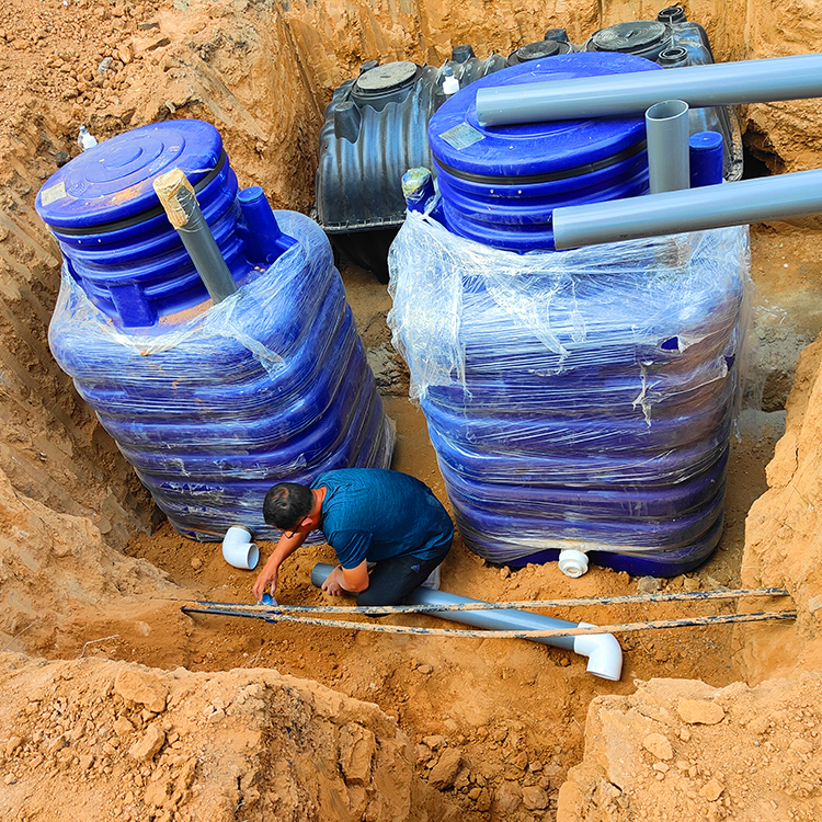 江西貴溪某環(huán)保設(shè)備公司定制無(wú)動(dòng)力凈化罐